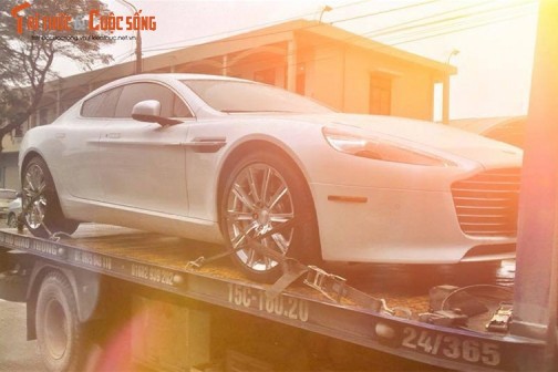 Sieu xe Aston Martin 10 ty &quot;bien rom&quot; cua dai gia Ninh Binh-Hinh-5